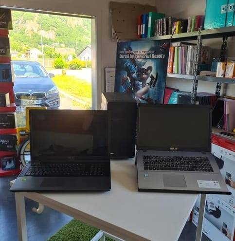 Laptop
